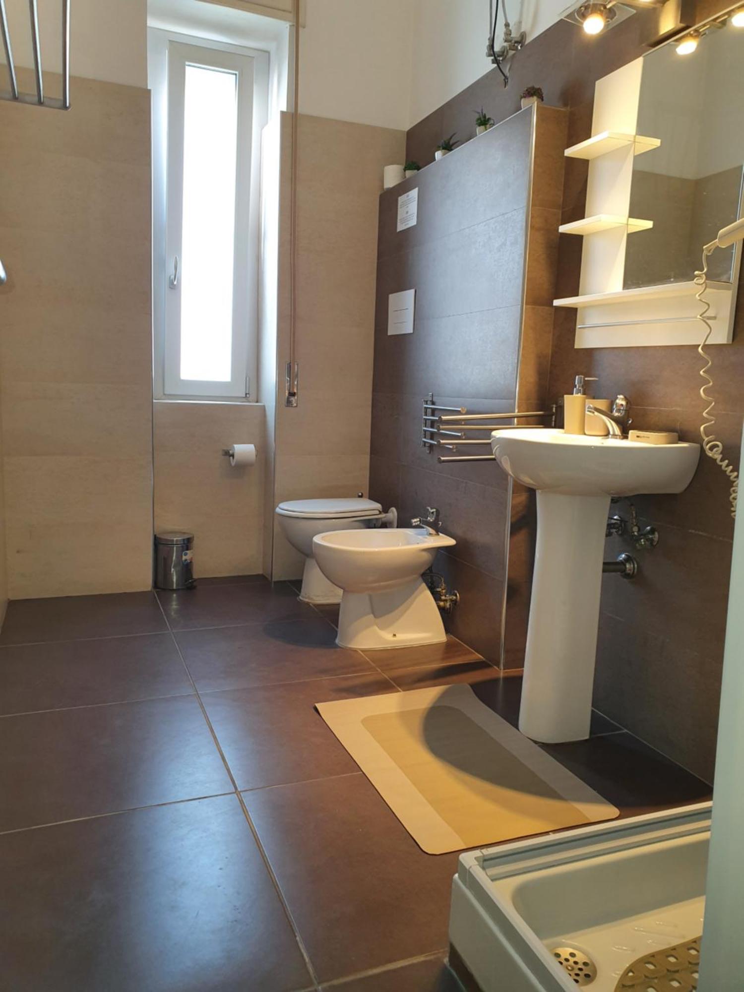4Rooms Guest House Free Wi-Fi Salerno Kültér fotó