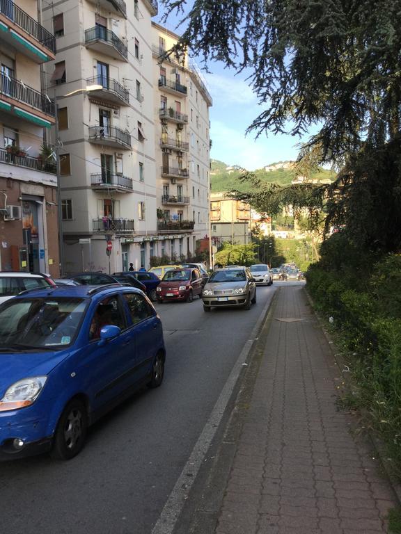 4Rooms Guest House Free Wi-Fi Salerno Kültér fotó